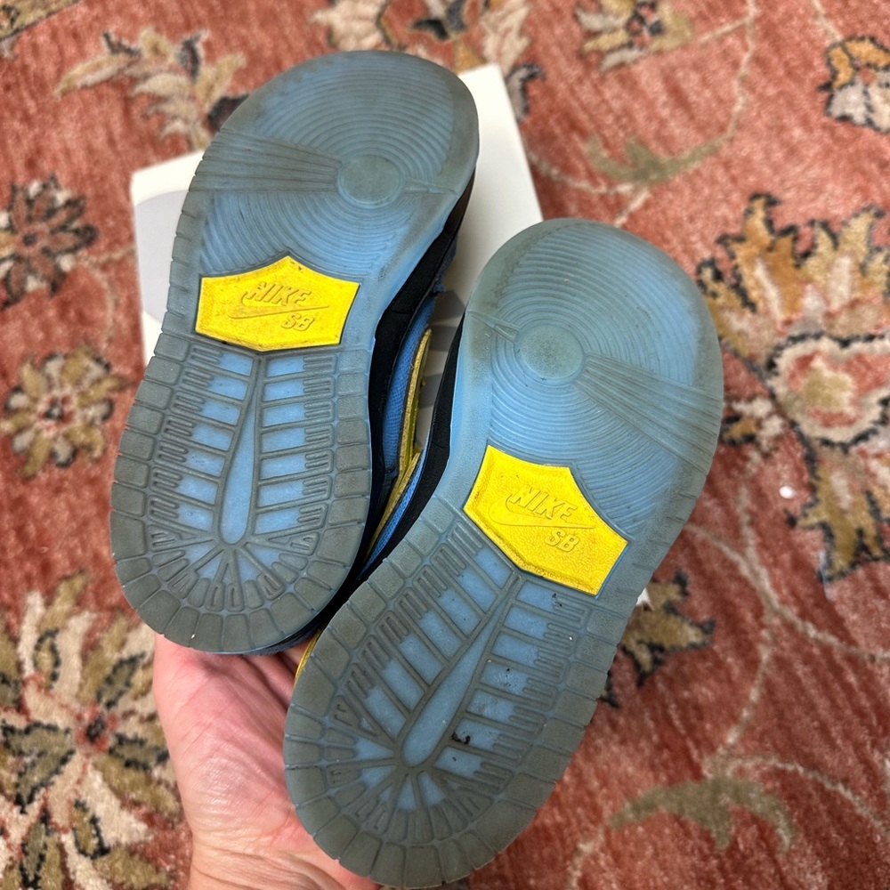 The Powerpuff Girls x Nike Dunk Low Pro SB Size 12c - Picture 6 of 8